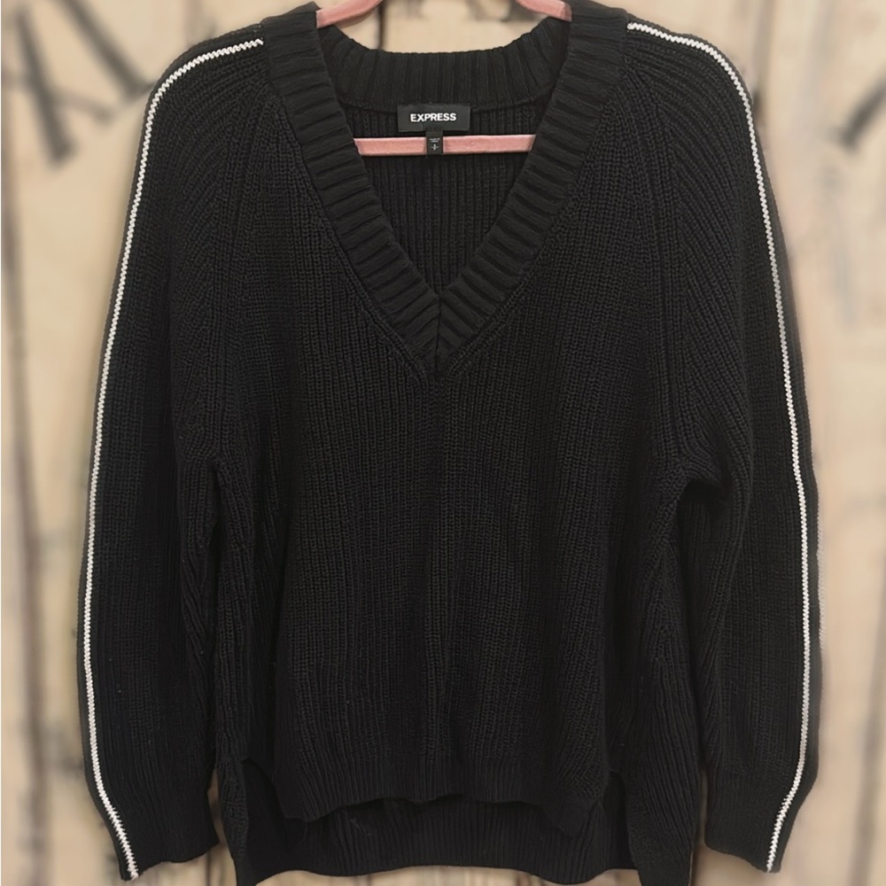 Express Black V-Neck Sweater